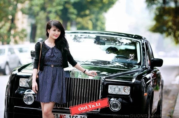 Chiêm ngưỡng vẻ đẹp quyến rũ của Hotgirl Khánh Chi