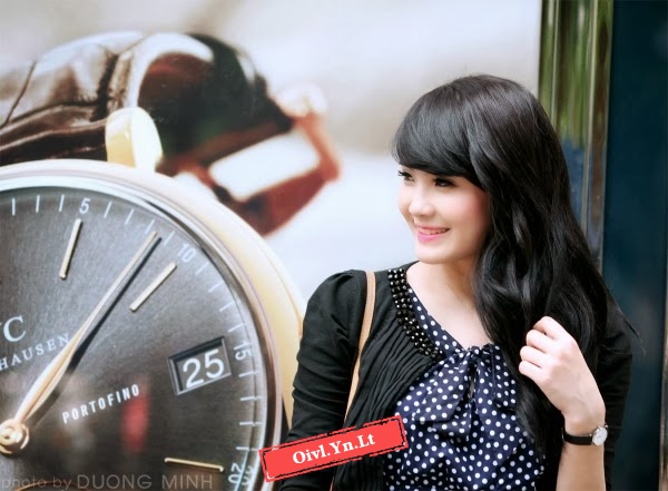 Chiêm ngưỡng vẻ đẹp quyến rũ của Hotgirl Khánh Chi
